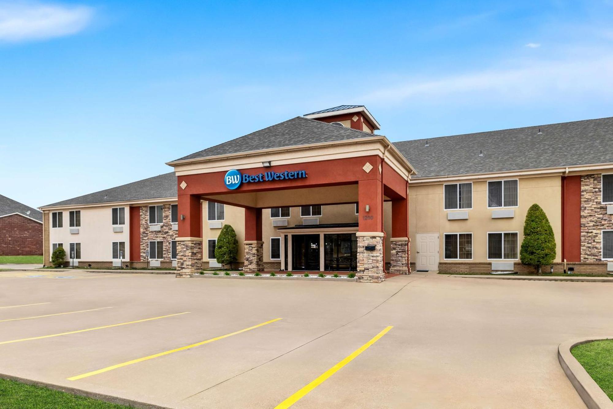 Best Western Kenosha Inn Броукън Ароу Екстериор снимка